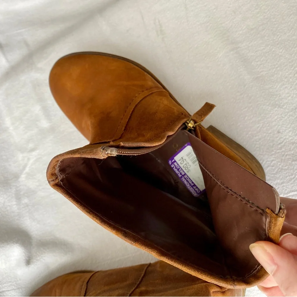 Franco Sarto - distressed leather booties / ankle boots - size 7 - Picture 9 of 10